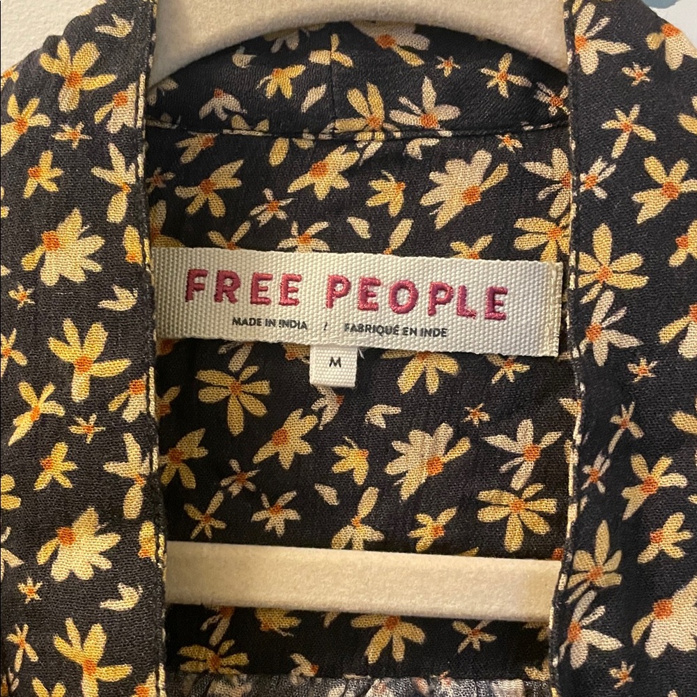 Free People Floral Top - Picture 3 of 7